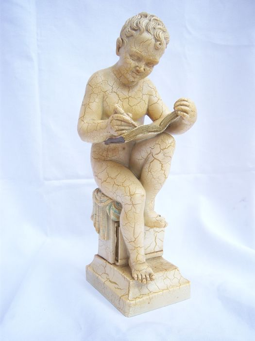 Image 'background/writing-child.png' seems to be missing